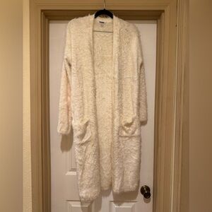 BB Dakota Fluffy White Cardigan